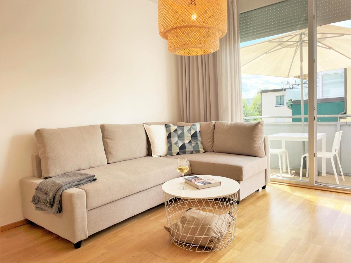 Holiday Suites Sankt Martin كلاغنفورت المظهر الخارجي الصورة