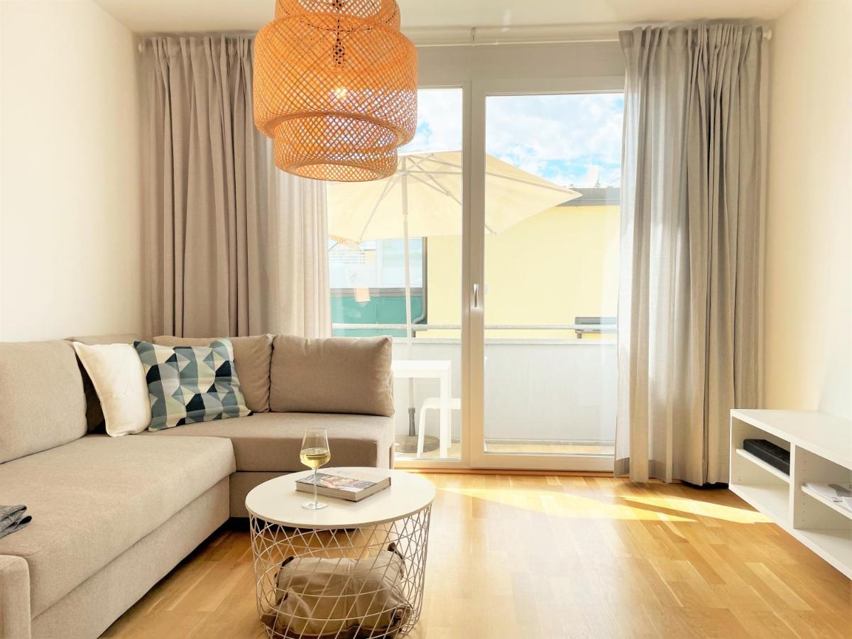 Holiday Suites Sankt Martin كلاغنفورت المظهر الخارجي الصورة