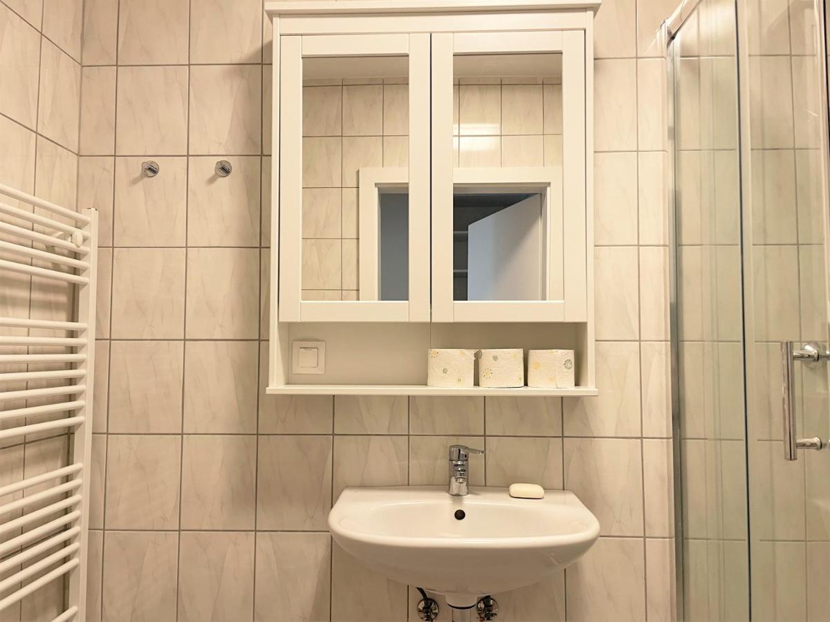 Holiday Suites Sankt Martin كلاغنفورت المظهر الخارجي الصورة